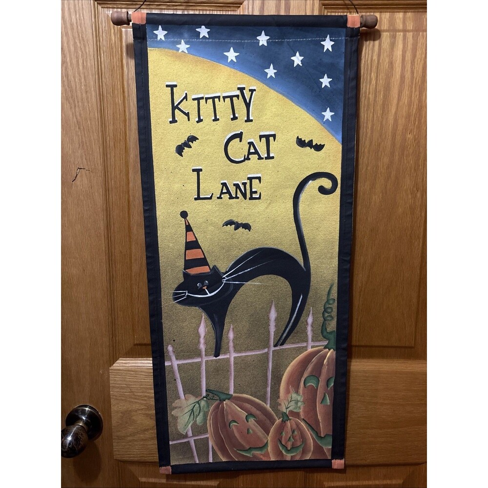 Vintage Halloween Painted Canvas Wall/Outdoor Hanging, Kitty Cat Lane